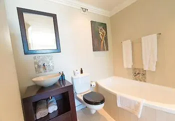 Seasonsfind - The Bay Apartment Cape Town