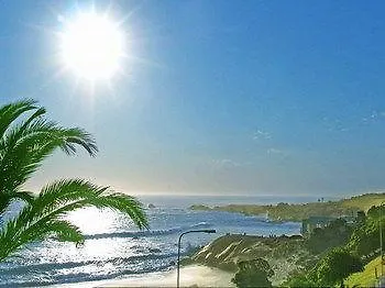 Seasonsfind - The Bay Apartment Cape Town