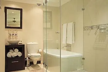 Seasonsfind - The Bay Apartment Cape Town South Africa